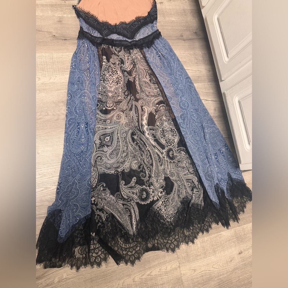 Zara Black and Blue Lace Backless Dress - Picture 16 of 16